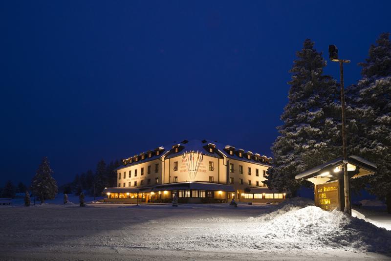 Hotel Vezzena Malga Postesina Eksteriør bilde