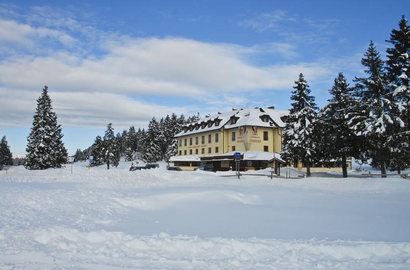 Hotel Vezzena Malga Postesina Eksteriør bilde