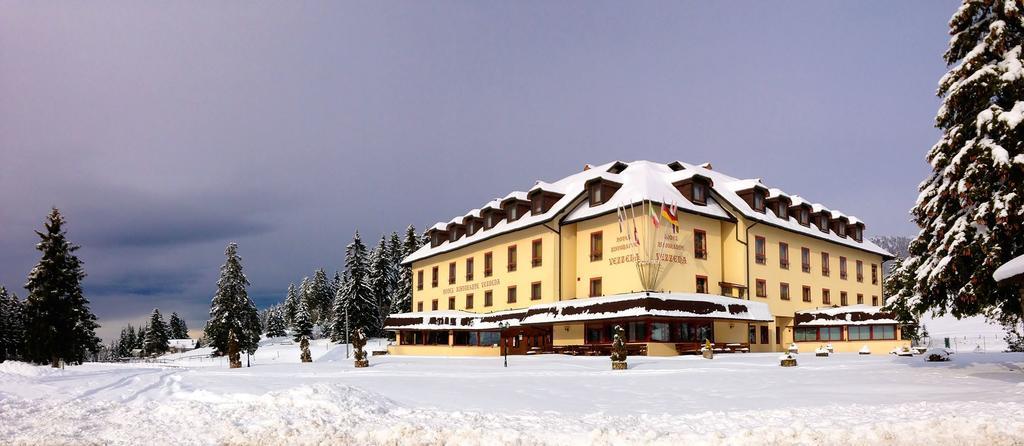 Hotel Vezzena Malga Postesina Eksteriør bilde