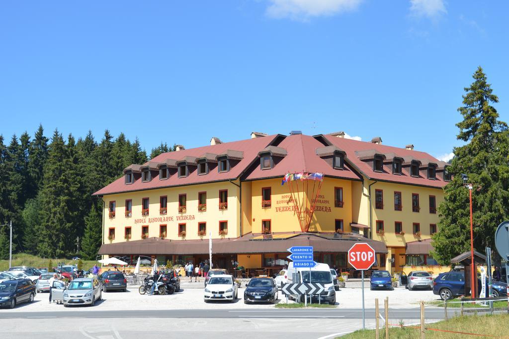 Hotel Vezzena Malga Postesina Eksteriør bilde